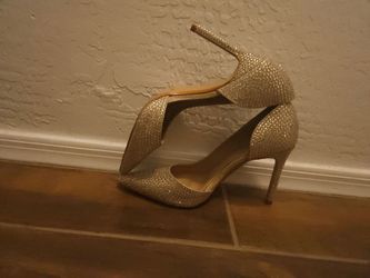 Gianni bini heels  gold size 6.5