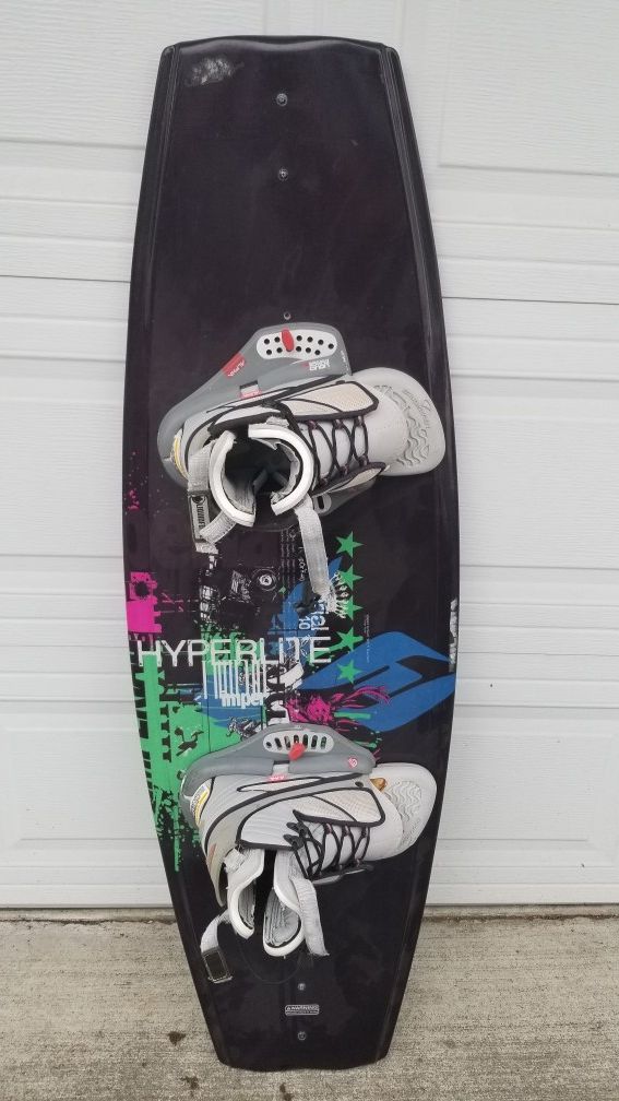 Hyperlite imperial 140 wakeboard