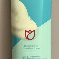 Ponds Clear Solutions Facial Foam New