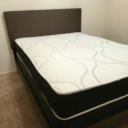New QUEEN MATTRESS and BOX SPRING 2PC