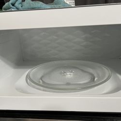 Whirlpool Microwave 30”