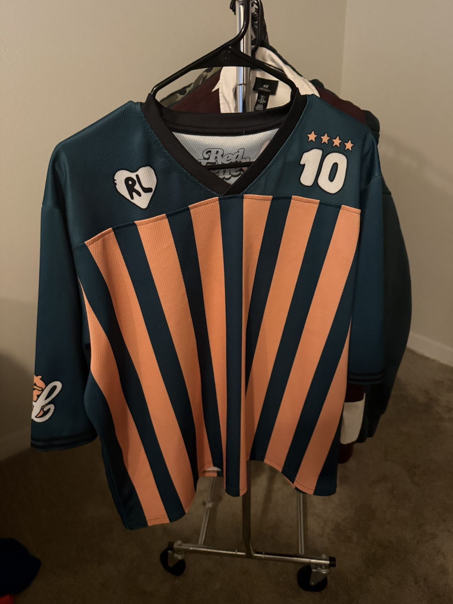 red letters jersey size M 