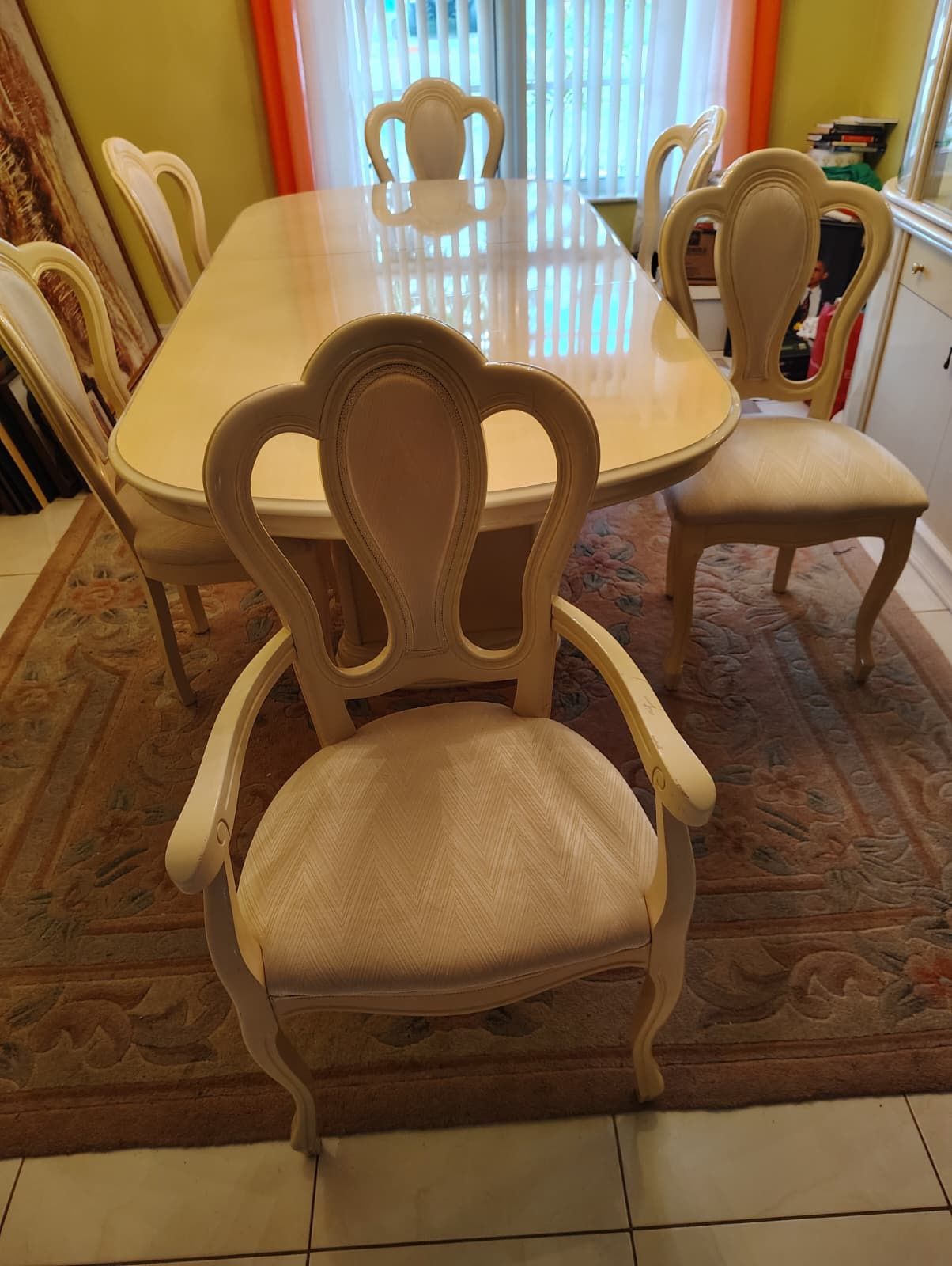 Oval dining Table With 6 Chairs
