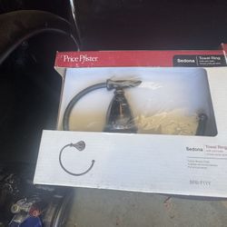 Pfister SEDONA Accessories Set 