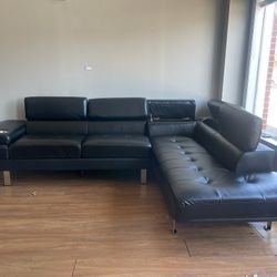 BRAND NEW BLACK LEATHER SOFA WITH STORAGE – $750 PRICE INCLUDES DELIVERY! ALSO AVAILABLE IN WHITE!