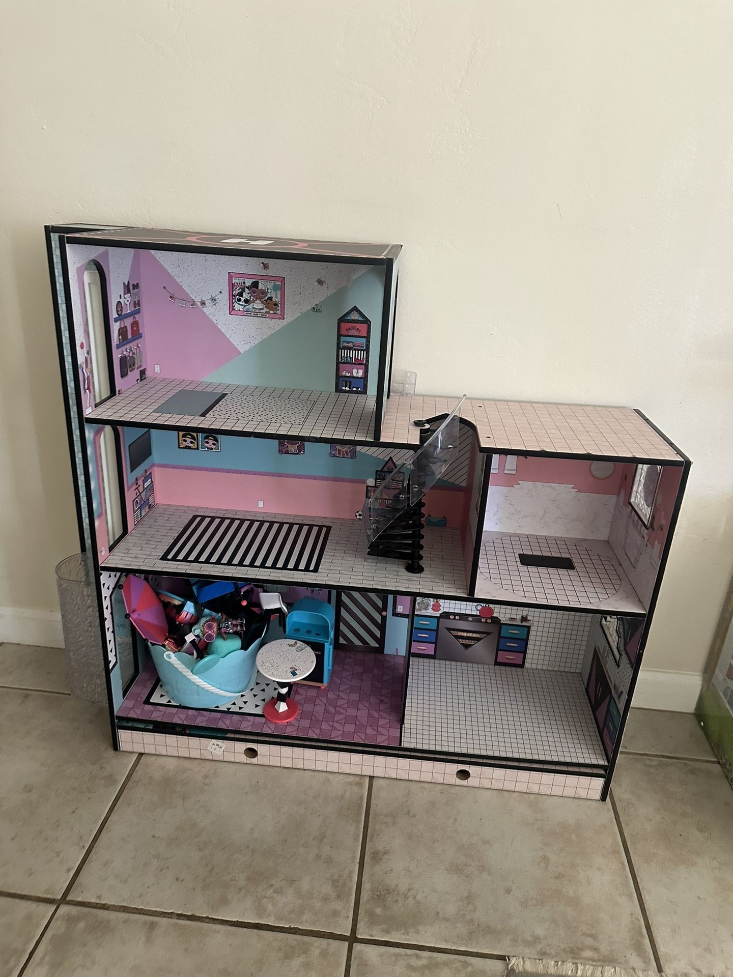 LOL Doll House 
