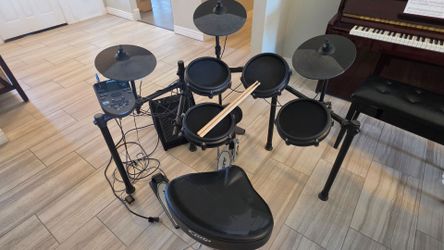 Alesis Electronic Drum Set