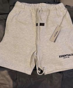 Ess shorts