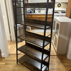 Versatile Shelf