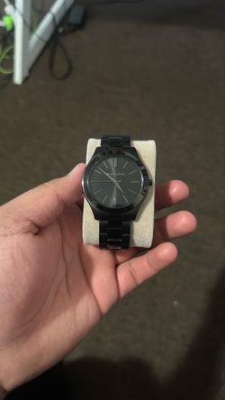 Mk black watch