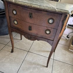 Antique French Louis XV Style Marble-Top Commode / Chest of Drawers