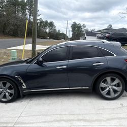 2009 Infiniti Fx50