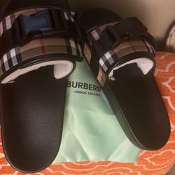 Burberry Slides 