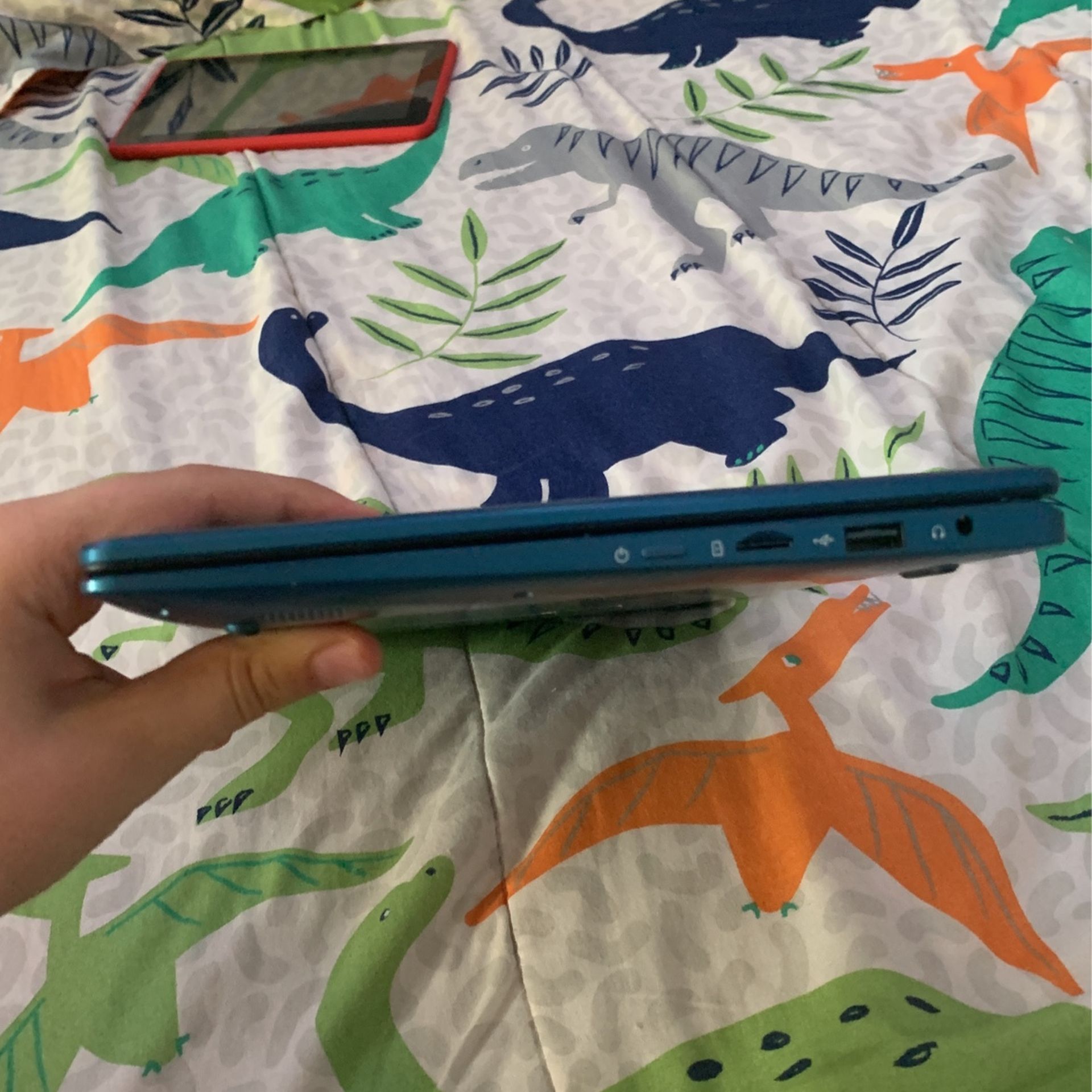 touchscreen laptop