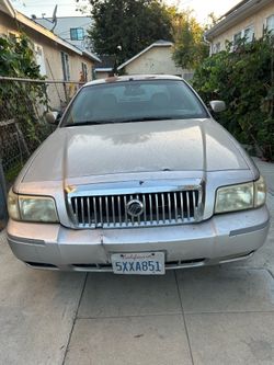 05 Mercury Grand Marquis