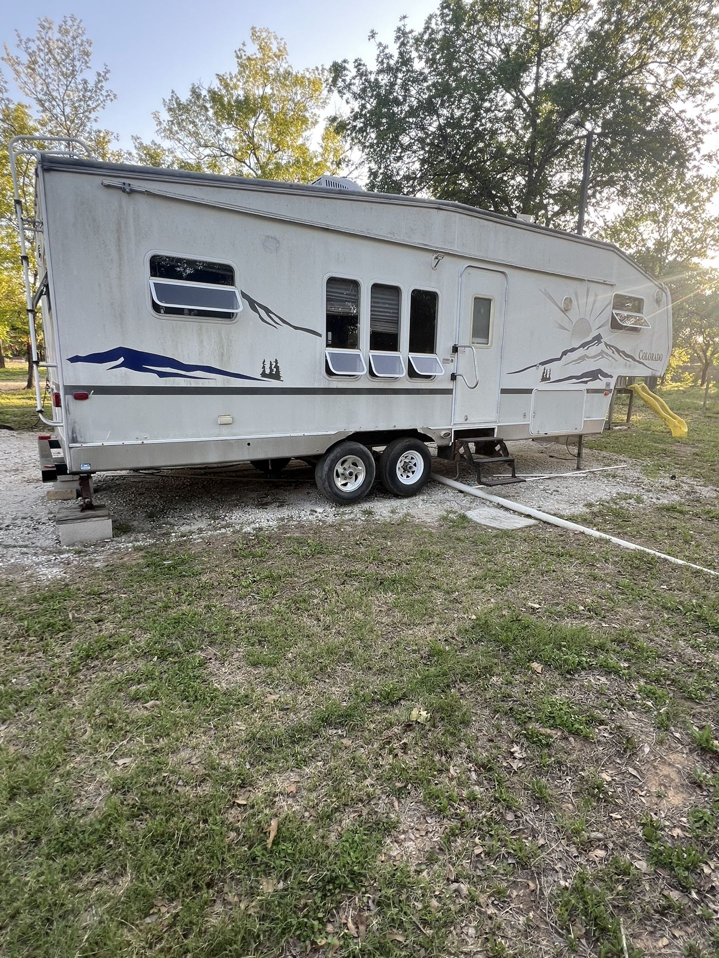 2004 Dutchmen Colorado Rv