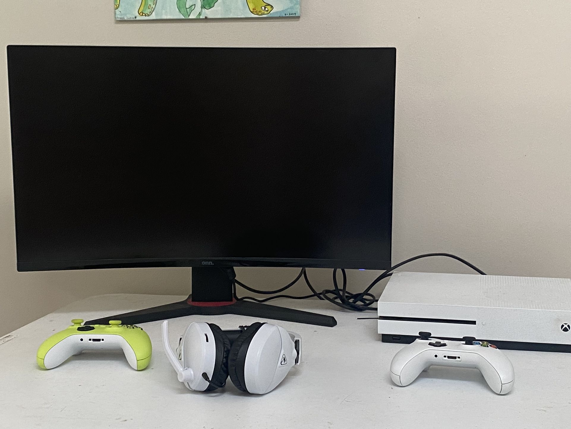Xbox, Monitor, And accessories