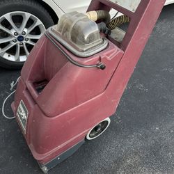 Minuteman Carpet Cleaner