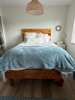 Full bed frame & head board