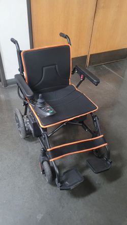 COOLHUT Electric Wheel Chair 20+ Mile Range for All Terrain in Black