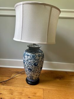 Safavieh Blue and White Ceramic Ginger Jar Table Lamp