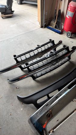 2002 Silverado Bumper And Grill