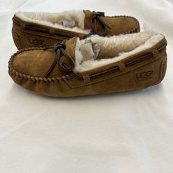 Ugg Chestnut Moccasin Size 5w Womens Brand New Missing Box 