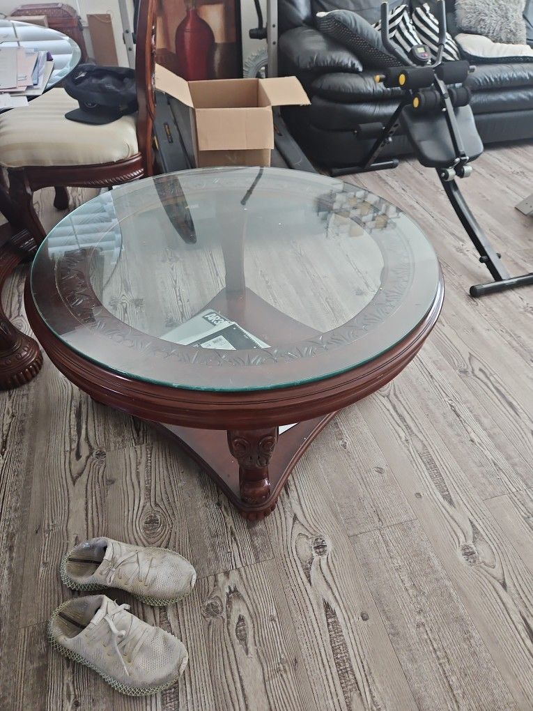 Center Round Table