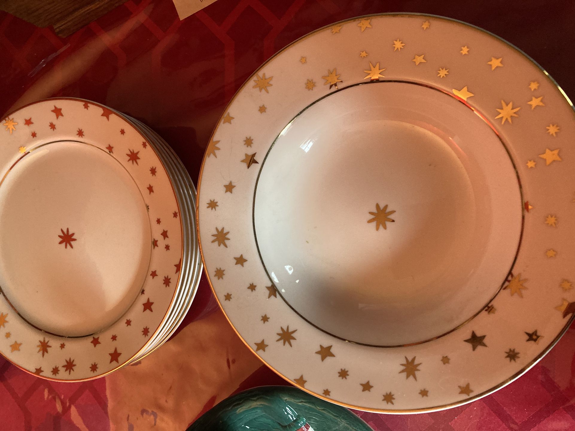 Gold Star Place Setting