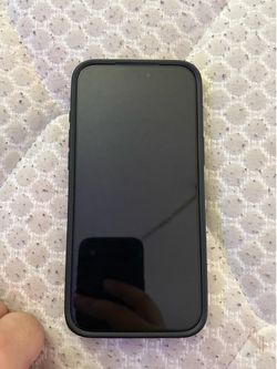 Apple iPhone 17 pro max locked