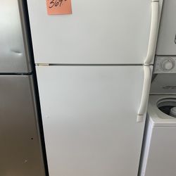 Frigidaire Refrigerator White Excellent  .  Warranty  . Delivery Available . 2203 Fowler St. 33901
