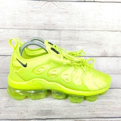 Nike Air VaporMax Plus Women's Running Shoes Size 6 Atomic Green DX1784-300