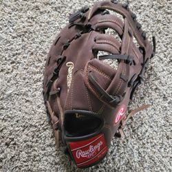 Rawlings 12 1/2 inch baseball glove 