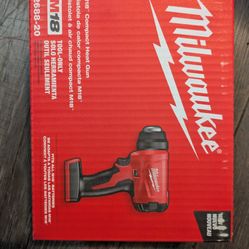 Milwaukee M18 Heat Gun 