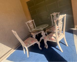 Vintage 5 Piece Dining Set - Delivery Offered