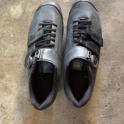 Giro Mt Bike Shoes  Size 7.5 / Eu 40