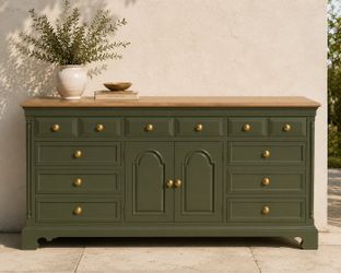 Stanley Olive Manor Buffet / Dresser 🌿