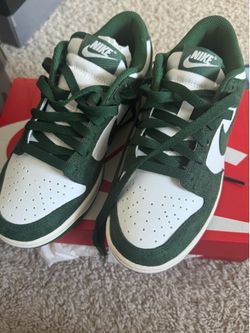 Nike dunk low dark green and white new