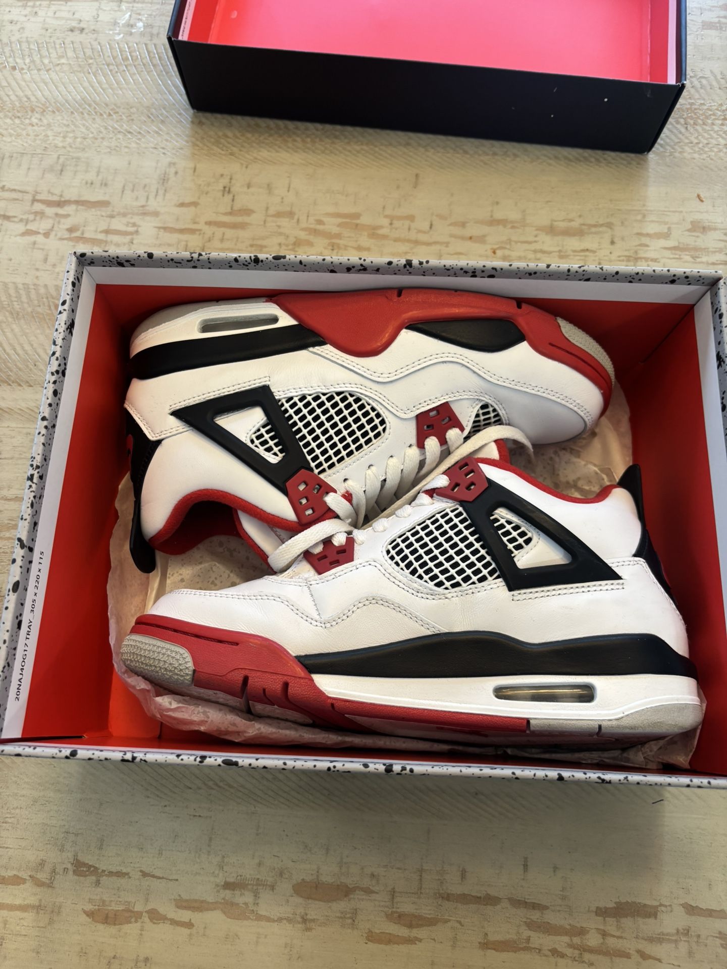 Air Jordan 4 Retro (GS)