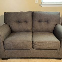 Beautiful Love Seat Couch