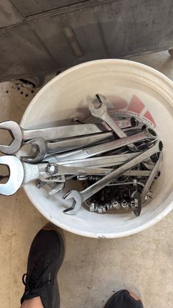 Large Lot of Mixed Combination Wrenches