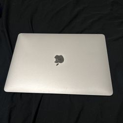 MacBook Air M1 2020