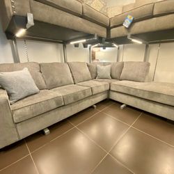 2 Piece Sectional