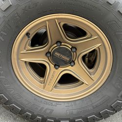 5 Method MR 319 wheels 17x8.5 5x5.5 BP Ram 1500 Ford Jeep Suzuki