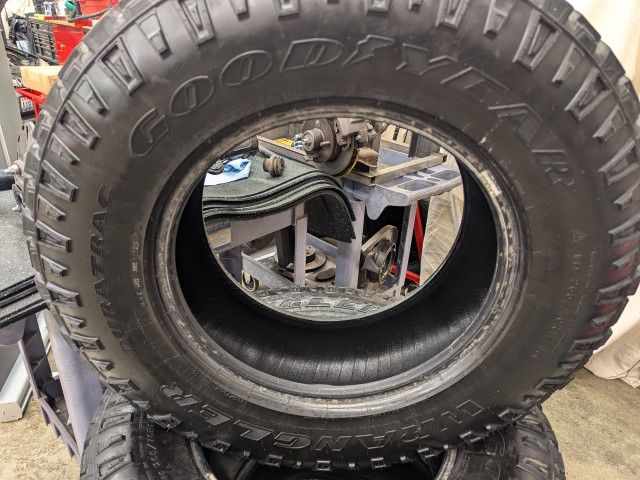 265/70/R17 Goodyear Duratrac