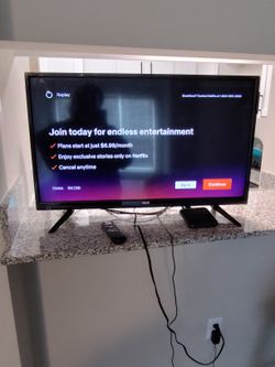 32 Inch TV Complete With Streaming Box HDMI Cord