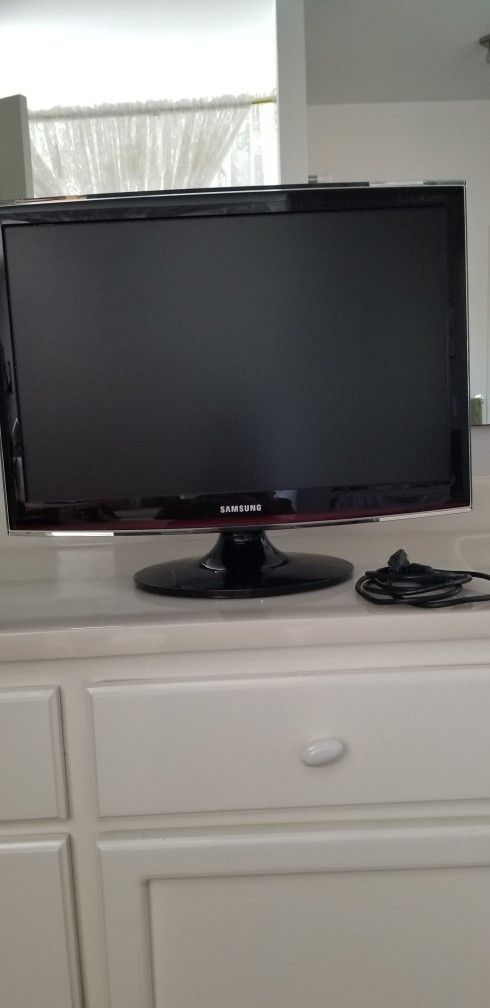 Samsung Computer Monitor