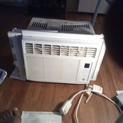 GE Air Conditioner