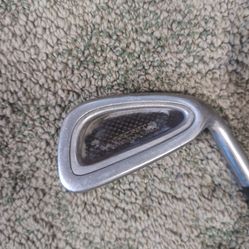Golf club