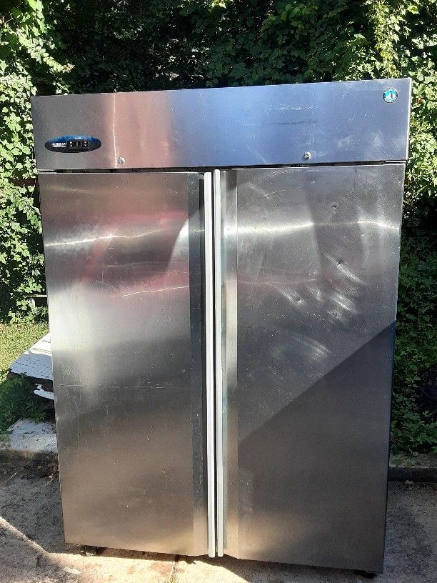 Hoshizaki Commercial Freezer Model cf2bfs for Sale in College Park